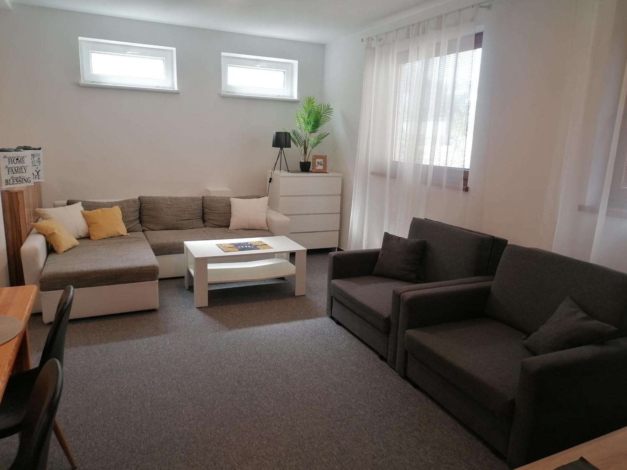 Apartman 26 Mymara Bešeňová Εξωτερικό φωτογραφία