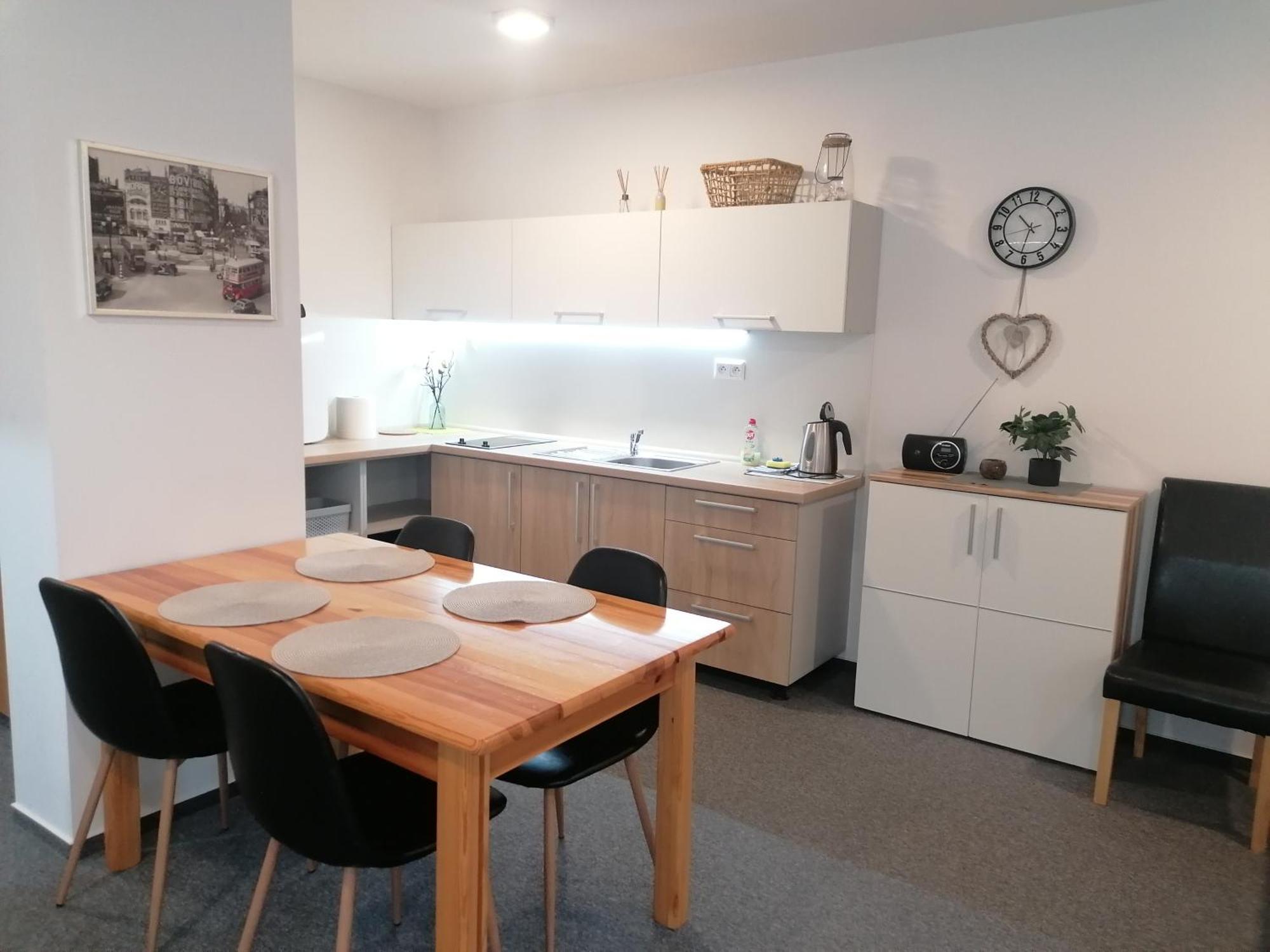 Apartman 26 Mymara Bešeňová Εξωτερικό φωτογραφία